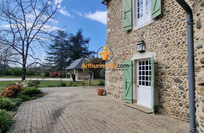 PROPRIÉTÉ AVEC PISCINE, DÉPENDANCE ET GARAGE — photo 2