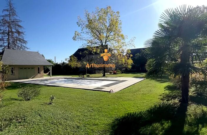 PROPRIÉTÉ AVEC PISCINE, DÉPENDANCE ET GARAGE — photo 3