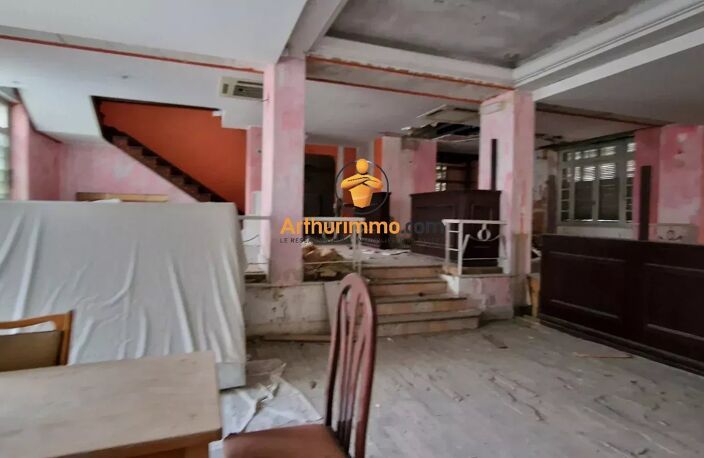 Ancien Hotel en bord de Gave proche des sanctuaires — photo 3