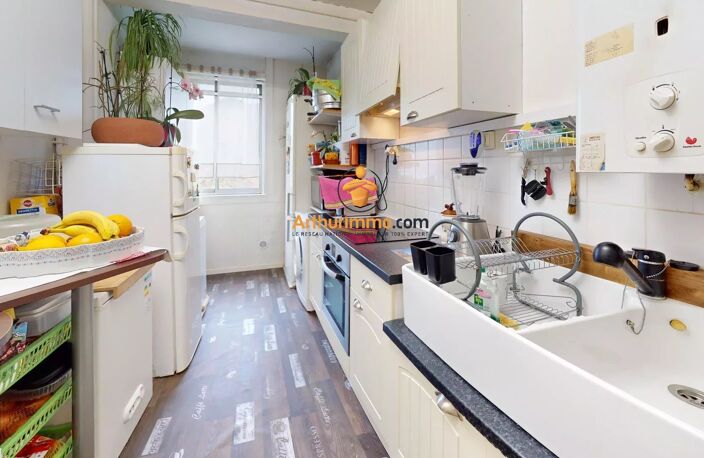 Appartement T4 de 80 m² avec place de parking et cave — photo 2