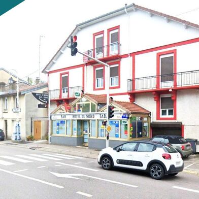 Commerce 13 pièces 261000 €