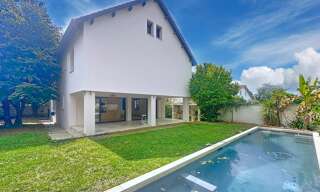 Maison 6 Pièces 221 m² à vendre à Cahors (46000)