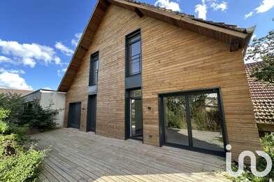 Appartement 3 pièces 239950 €