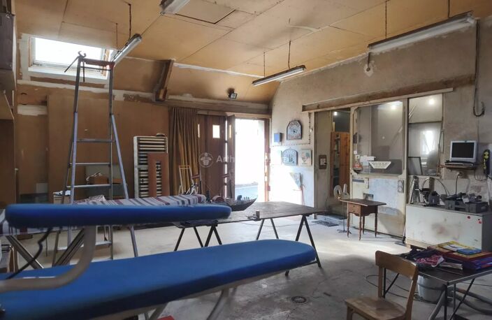 Maison à rénover à La Chartre sur le Loir — photo 3