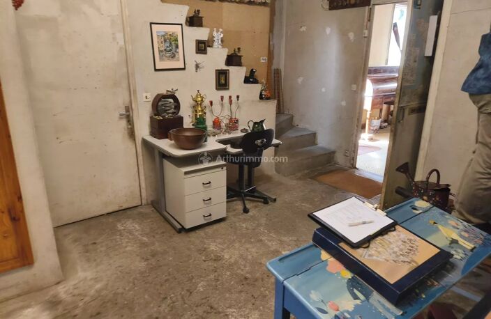 Maison à rénover à La Chartre sur le Loir — photo 4