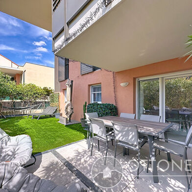 Appartement 3 pièces 296500 €