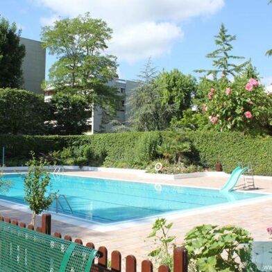 Appartement 5 pièces 225000 €