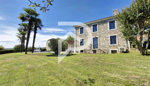 Villa / Maison 9 pièces  à vendre Orthez 64300