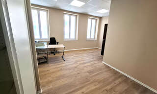 Bureau  64 m² à louer à Marseille 5 (13005)