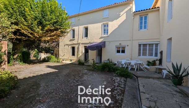 Villa / Maison 10 pièces  à vendre Angoulême 16000