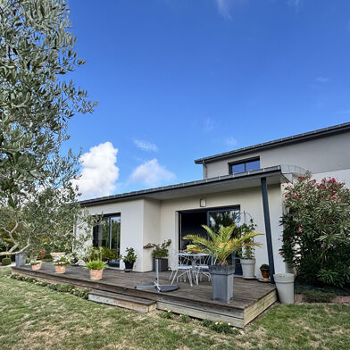 Maison 6 pièces 415000 €