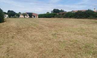 Terrain  579 m² à vendre à Hinx (40180)