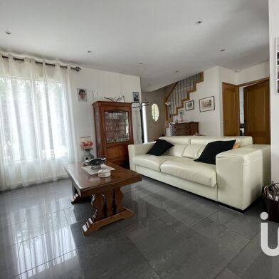 Maison 6 pièces 456999 €