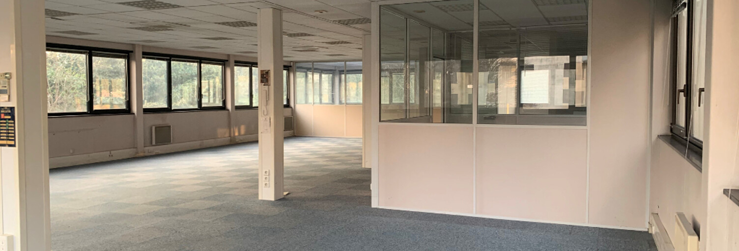 Bureau  253 m² à louer à Saint-Avertin (37550)