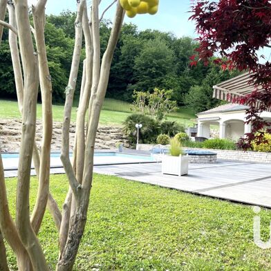 Maison 8 pièces 605000 €