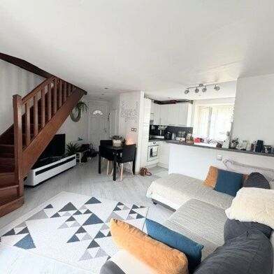 Appartement 3 pièces 216000 €