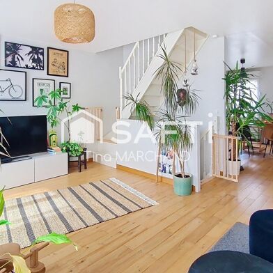 Maison 5 pièces 499000 €