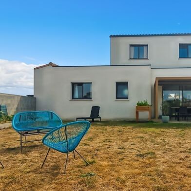 Maison 6 pièces 384000 €