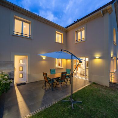 Maison 10 pièces 722000 €