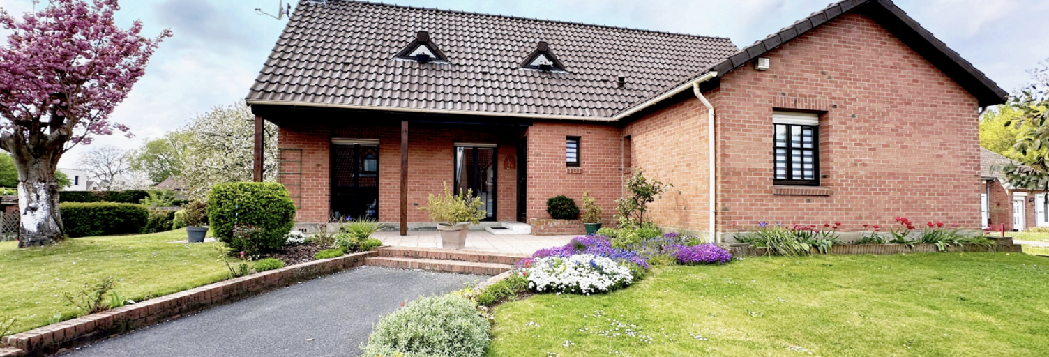 Maison 8 Pièces 150 m² à louer à Roost-Warendin (59286)