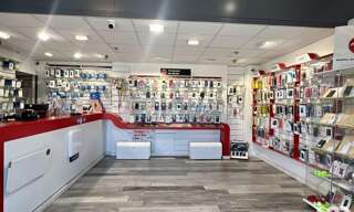 Commerce  54 m² à vendre à Aubagne (13400)