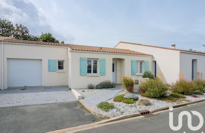 Vente Maison/villa 9 pièces — photo 3