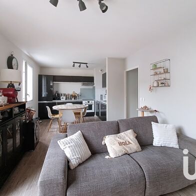 Appartement 3 pièces 215000 €