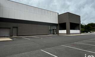 Commerce  180 m² à louer à Villabé (91100)