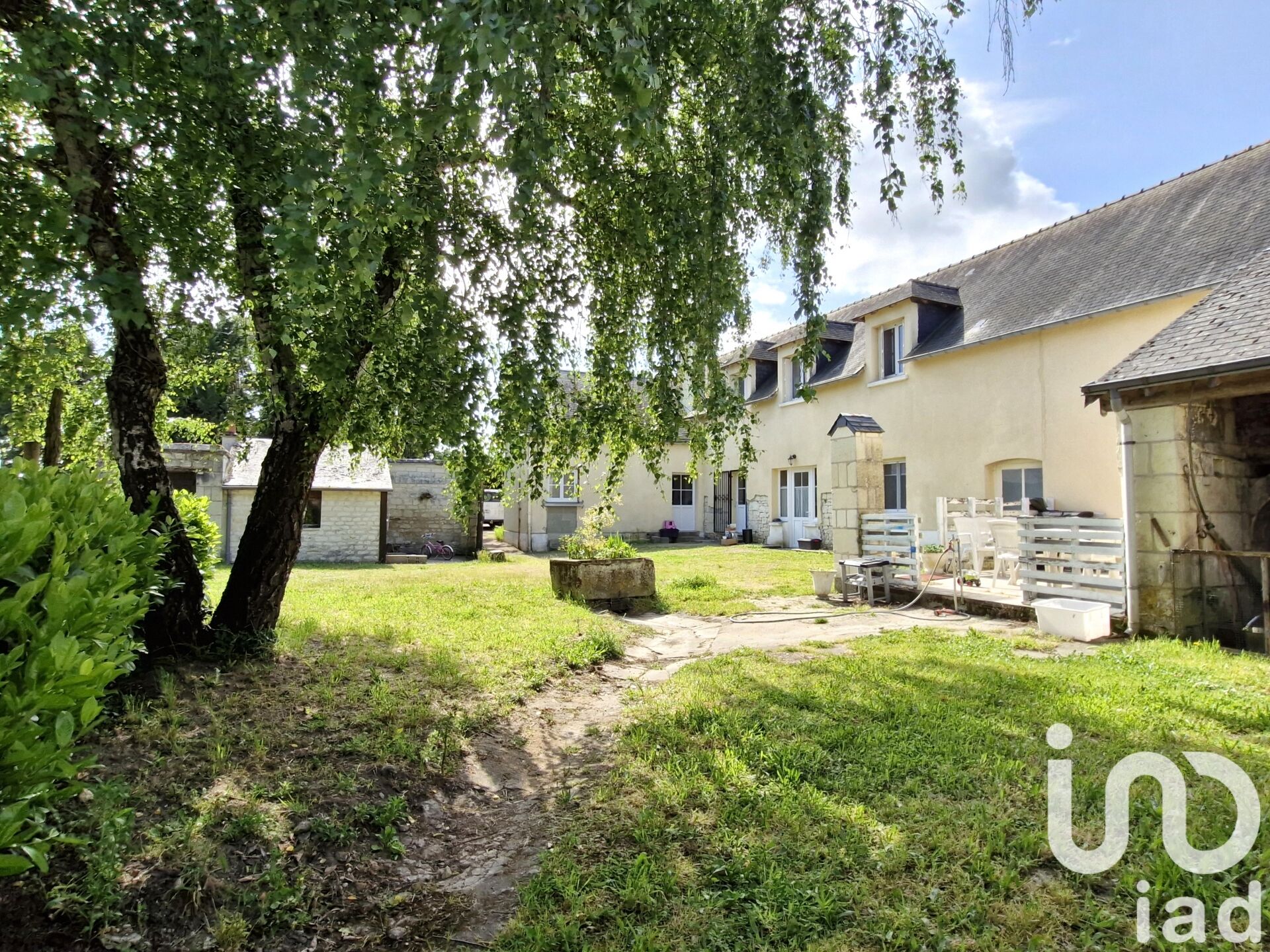 Chinon - 275m² - 11p. - 4ch.