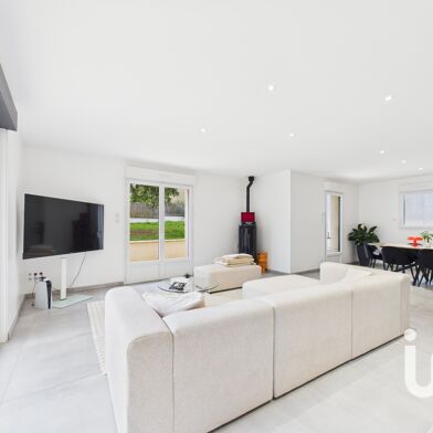 Maison 5 pièces 448000 €