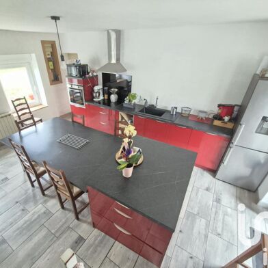 Maison 6 pièces 220000 €