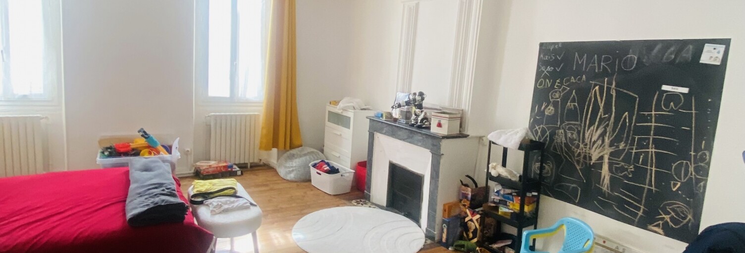 Immeuble  553 m² à vendre à Blaye (33390)