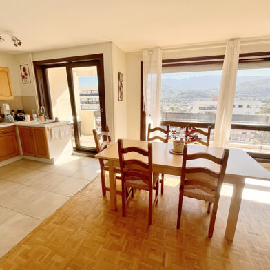 Appartement 6 pièces 255000 €