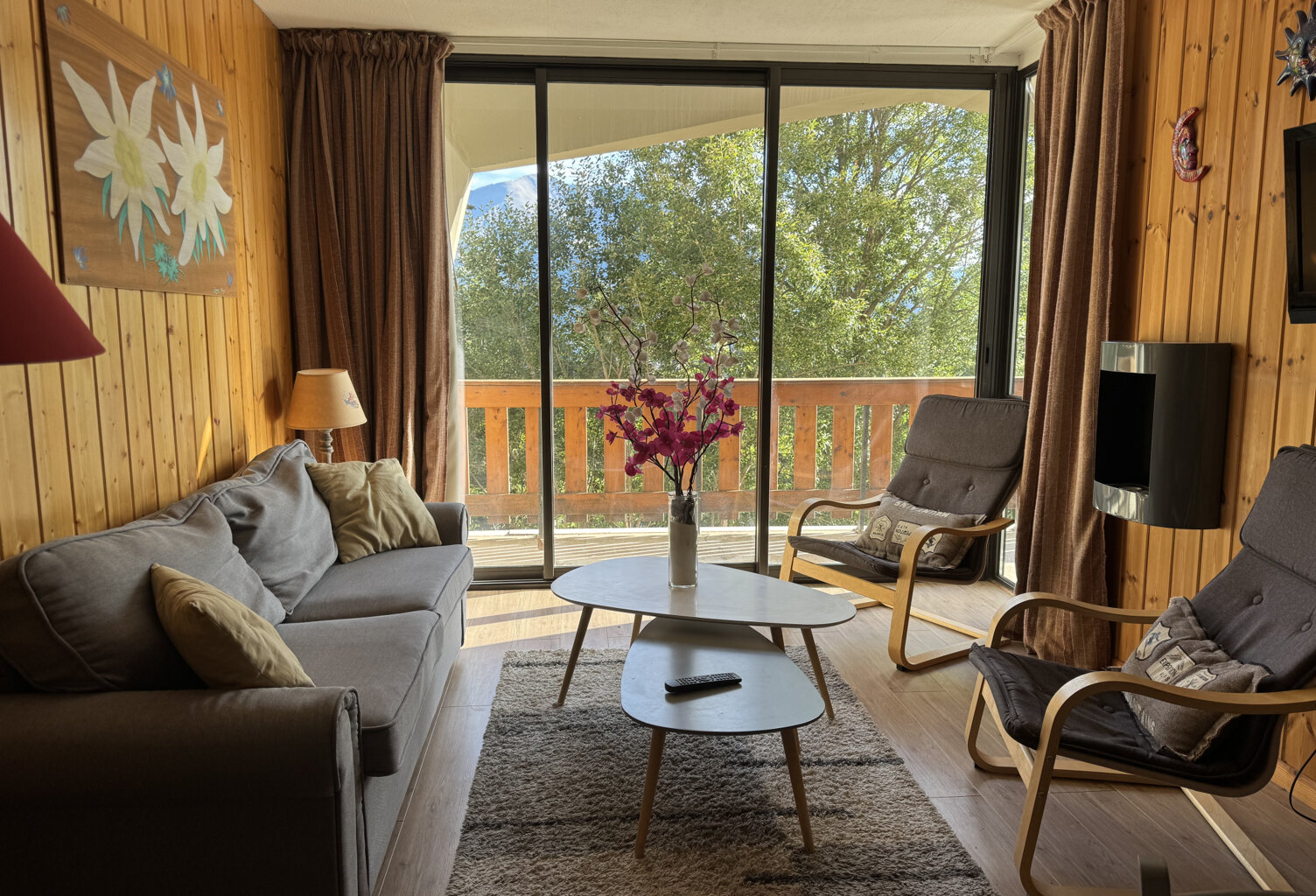 APPARTEMENT T3 - GALERIE COMMERCIALE - PRA LOUP 1600 — photo 1