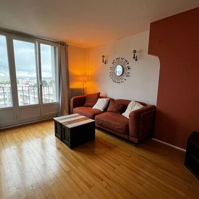 Appartement 4 pièces 212532 €