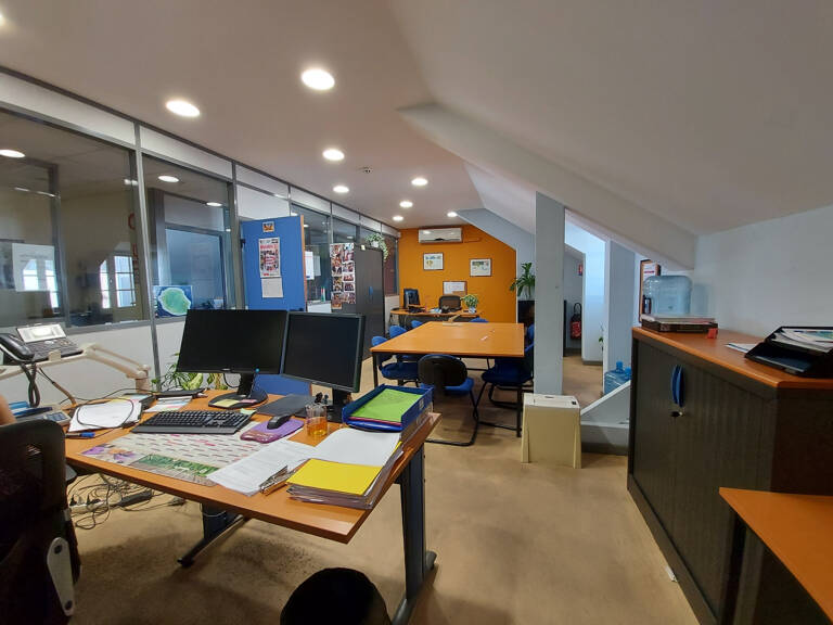 Bureau aménagé de 150 m2 clé en main — photo 1