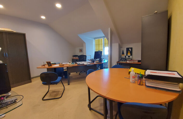 Bureau aménagé de 150 m2 clé en main — photo 2