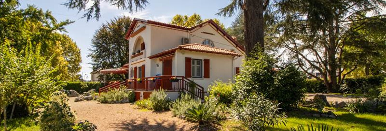 Maison 8 Pièces 207 m² à vendre à Navarrenx (64190)