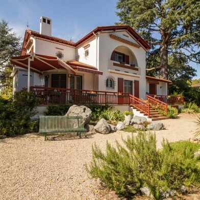 Maison 8 pièces 565000 €