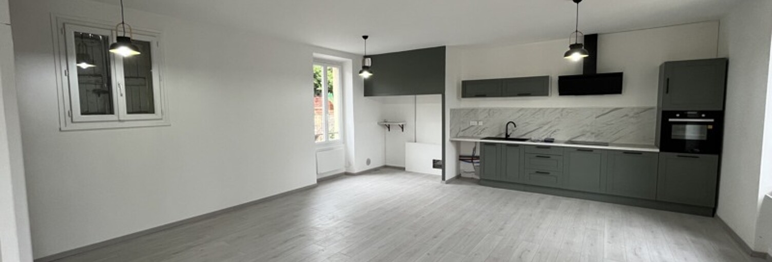 Immeuble   m² à vendre à Albas (46140)