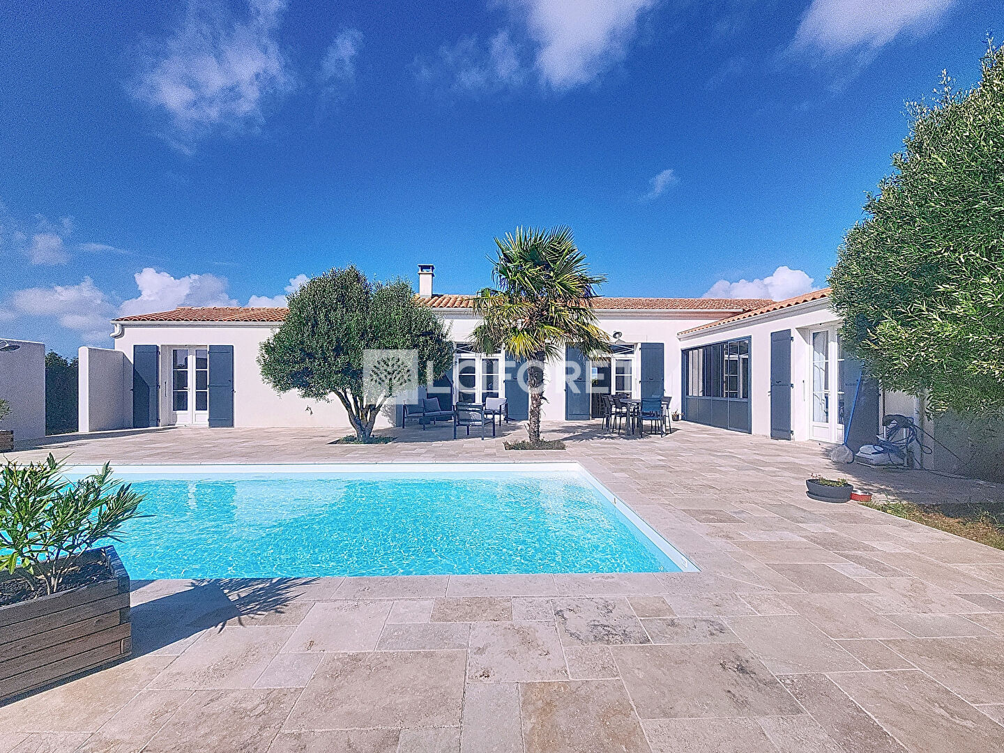 Villa / Maison  T8 à vendre Saint-Pierre-d'Oléron 17310