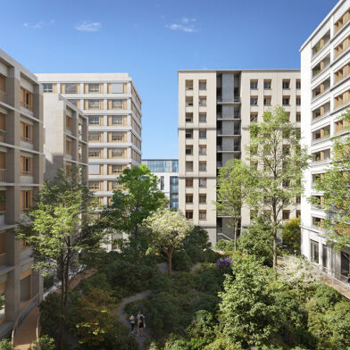 Appartement 4 pièces 349965 €