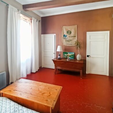 Maison 5 pièces 265900 €