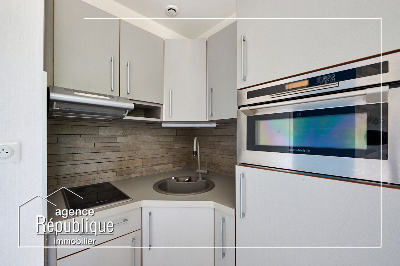 Photo Pour investisseur a vendre T1 place de la republique image 2/4