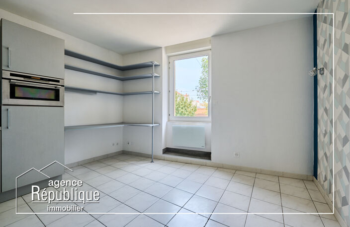 Pour investisseur a vendre T1 place de la republique — photo 4