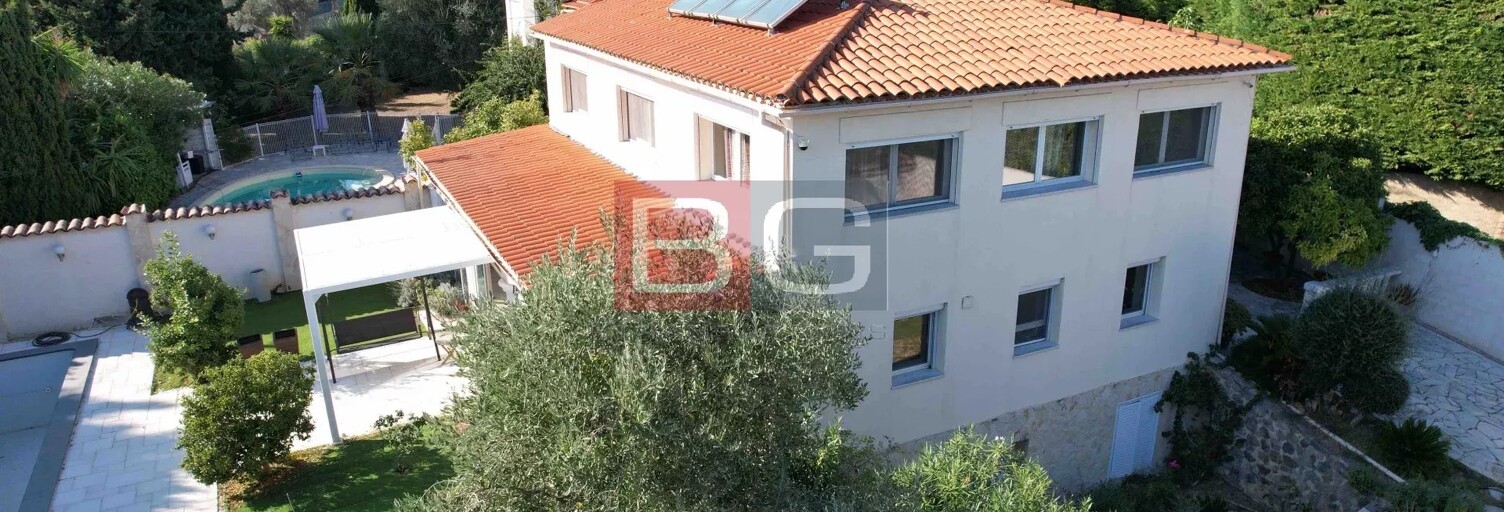 Maison 7 Pièces 200 m² à vendre à Antibes (06160)