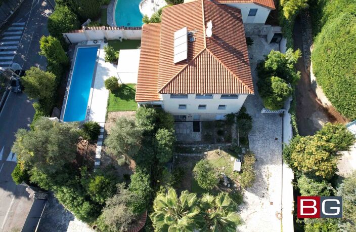 ANTIBES VILLA 6 CHAMBRES + BUREAU INDEPENDANT — photo 2