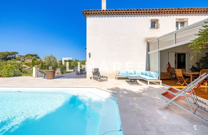 VILLA SUNSET - Villa T4  de 150m2 + 64m2 sous-sol + 36 m2 de gar — photo 5