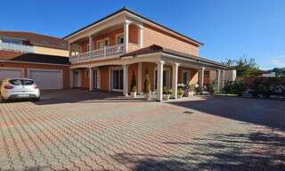 Maison 8 Pièces 259 m² à vendre à Ambérieu-en-Bugey (01500)