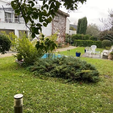 Maison 5 pièces 944000 €